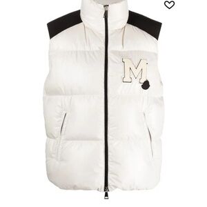 Moncler Logo-Patch
Padded Vest